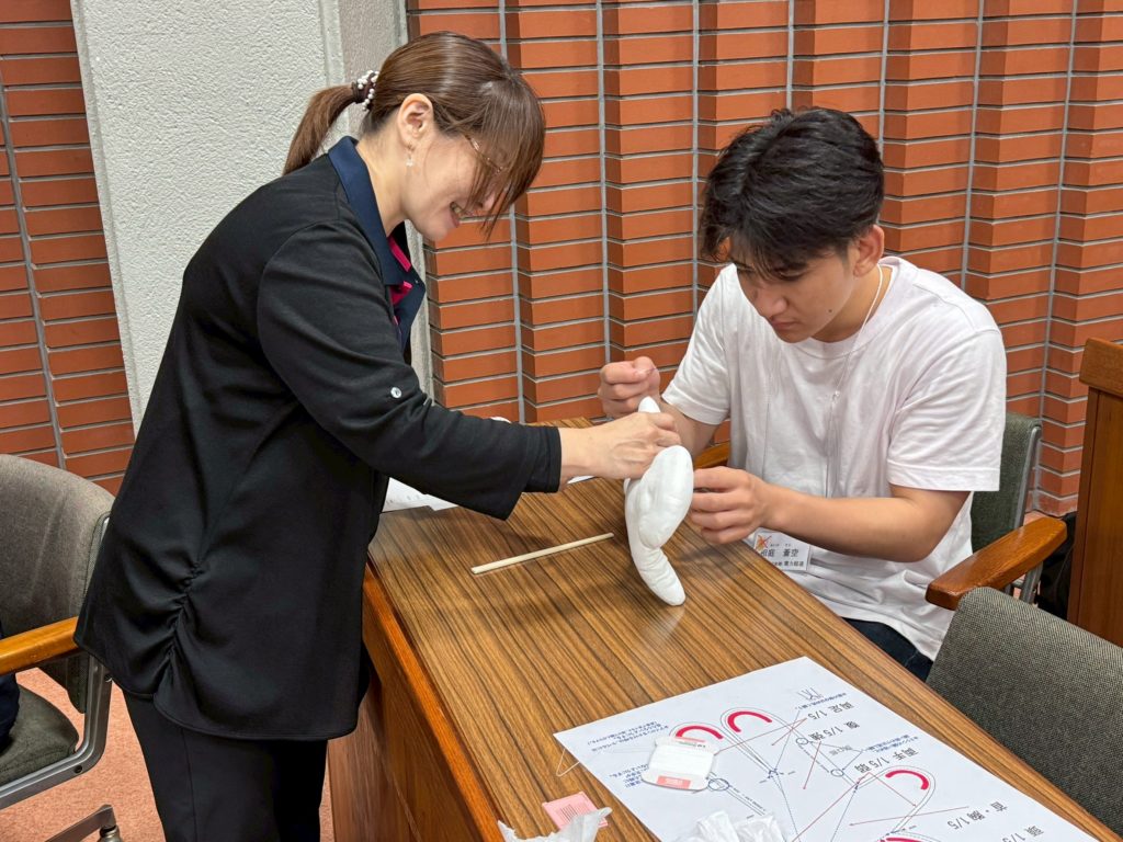 251005連合岡山キワニスドール製作会の写真