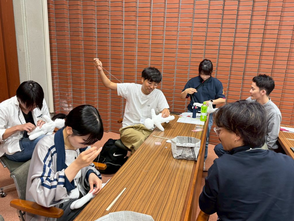 251005連合岡山キワニスドール製作会の写真